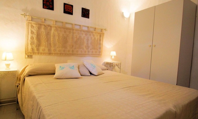 La Ciaccia House | Beautiful private villa for 8 guests with WIFI, A/C, TV, terrace, pets allowed and parking