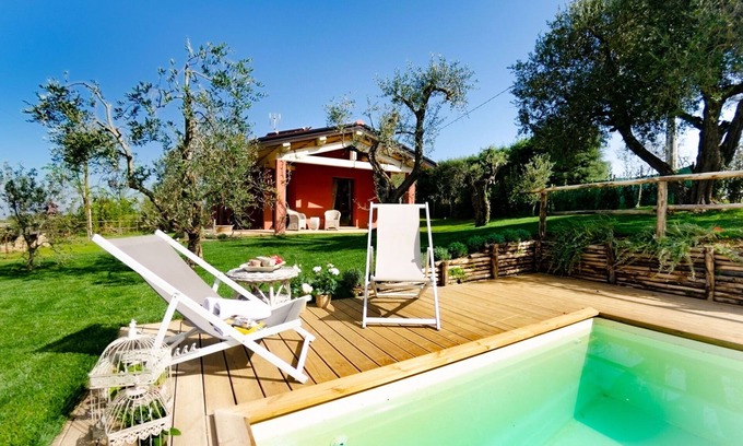 Lari Villa | Beautiful private villa for 4 guests with WIFI, private pool, A/C, pets allowed and parking