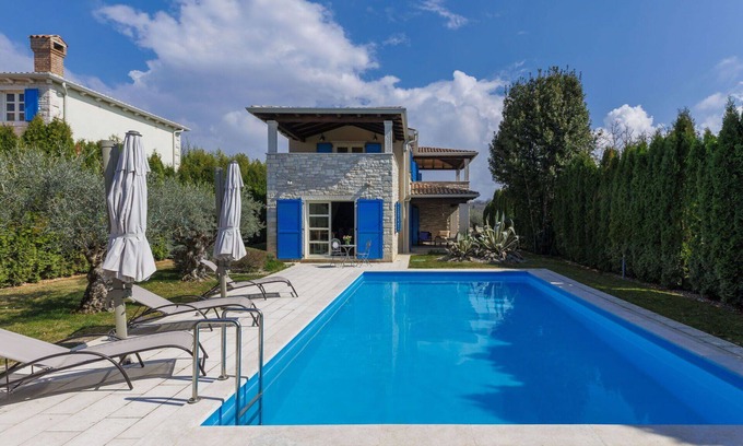 Strpacici Villa | Beautiful private villa with A/C, WIFI, private pool, TV, terrace, panoramic view and parking