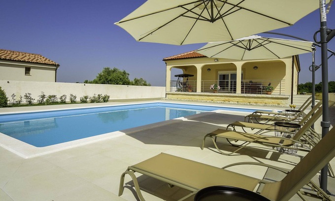 Visocane House | Beautiful private villa for 6 people with private pool, A/C, WIFI, TV, terrace and parking