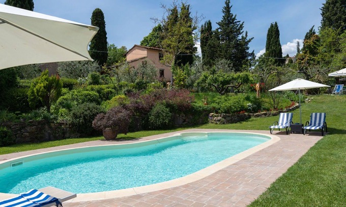 Pieve al Bagnoro House | Beautiful private villa for 5 guests with WIFI, pool, A/C, TV, patio and parking
