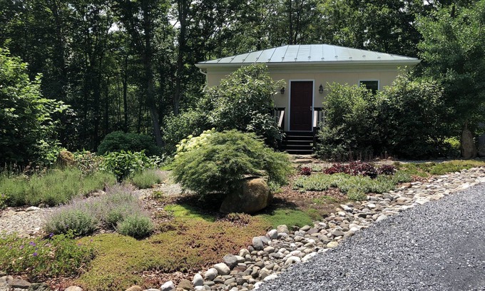 Afton Cottage | Beautiful, Remodeled Cottage in the Heart of Afton