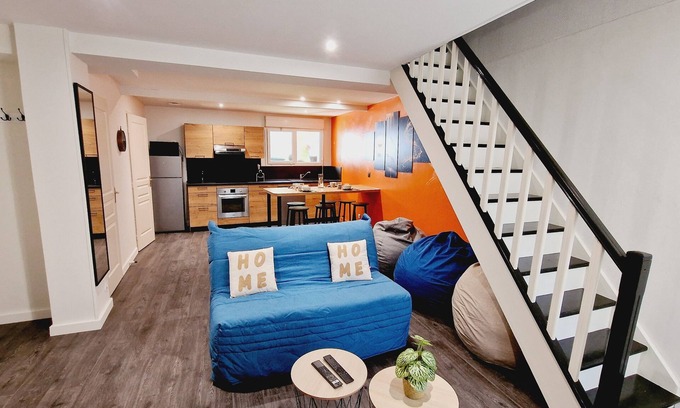 Agen House | Beautiful renovated house, 2 bedrooms, air conditioning, free private parking, Wi-Fi