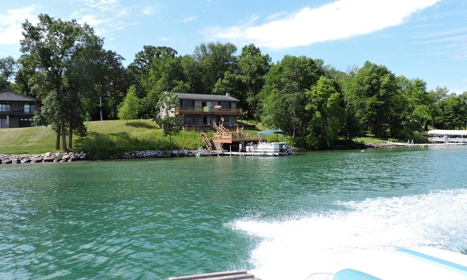 Battle Lake House | Beautiful, renovated lake home on pristine Eagle Lake, Otter Tail County MN!