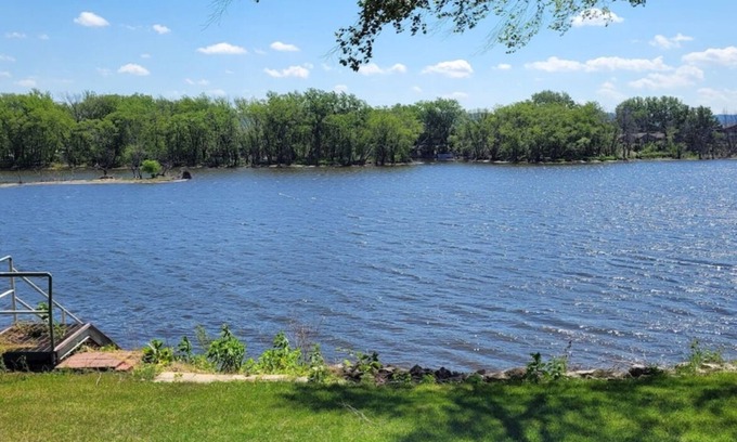La Crosse House | Beautiful Riverfront Home near Celebrations. Excellent eagle viewing!