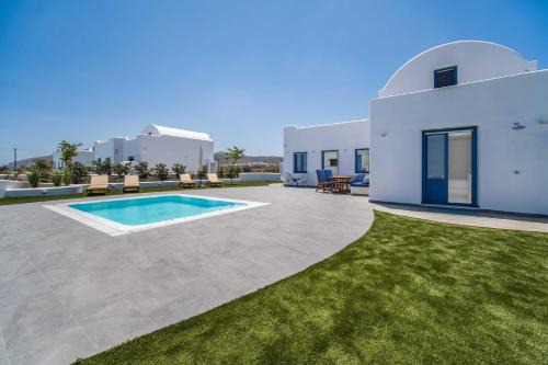 Karterados Villa | Beautiful Santorini Villa 2 Bedrooms Villa Journey Private Pool & Magical Sea Views Karterados