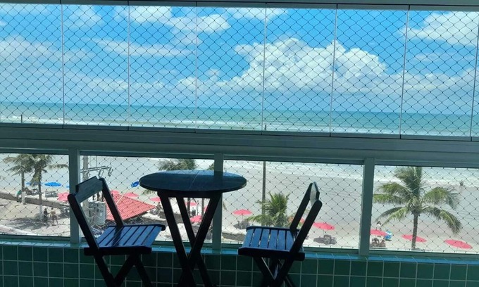 Vila Anhanguera Apartment | Beautiful seafront apartment