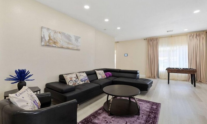 Rhodes Ranch House | Beautiful Smart Home/Las Vegas