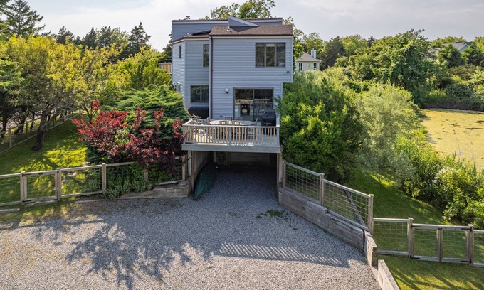 Southold House | Beautiful Southold Home with a Water View - 3 Bedroom, 2.5 Bath, Sleeps 8
