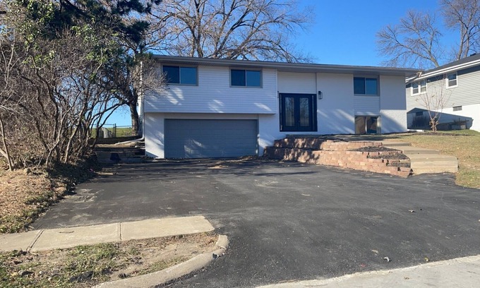 North Central Omaha House | Beautiful Spacious Home— near interstate