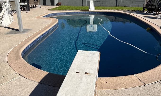 Alhambra House | Beautiful Spacious Home w/pool - minutes from anything you want!