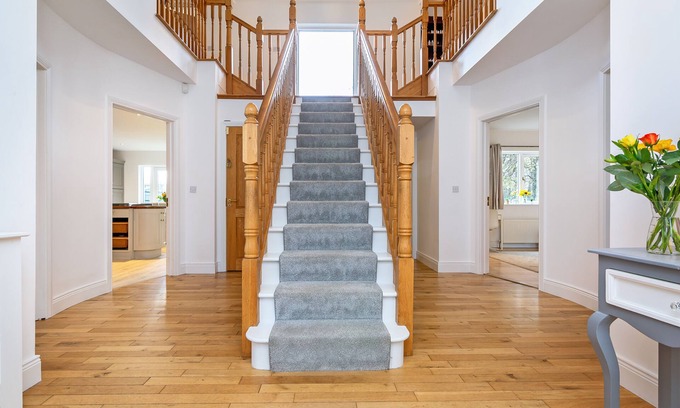 Westport House | Beautiful, spacious, modern detached house (Sleeps 8) on the edge of Westport.