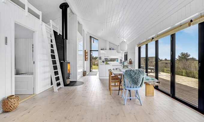 Havnsø House | Beautiful, spacious vacation cottage in the north of Zealand.