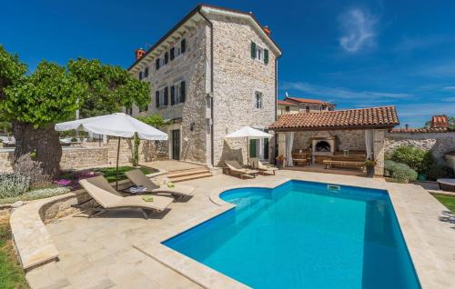Dracevac Villa | Beautiful Stone House - Villa Parentium with Private Pool