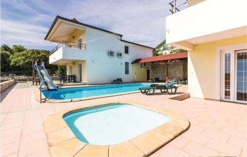 Viskovici Apartment | Beautiful Studio In Labin With Wifi