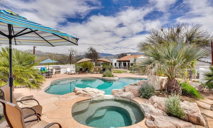 Catalina Ranch Estates House | Beautiful Tucson Oasis w/Pool, Views & Privacy!