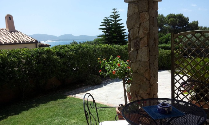 Porto Pino Apartment | Beautiful two-room apartment in a villa with air conditioning