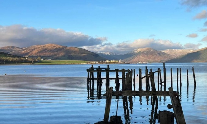 Port Bannatyne Apartment | Beautiful Upper Apartment with Stunning Sea & Mountain Views on Isle of Bute