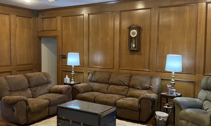 Morgans Point Resort House | Beautiful 3/2.5 home nestled on 3 wooded acres! Less than a mile to lake access!