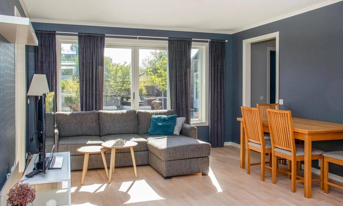 Sveio Apartment | Beautiful vacation apartment with direct access to the terrace and garden.