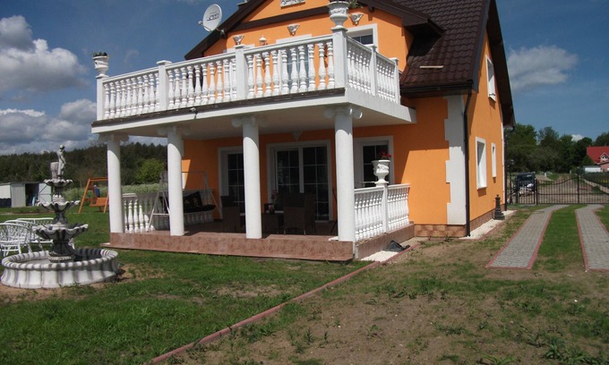 Nowe Warpno House | Beautiful vacation home between Ückermünder Heide & Stettiner Haff for 10 per.