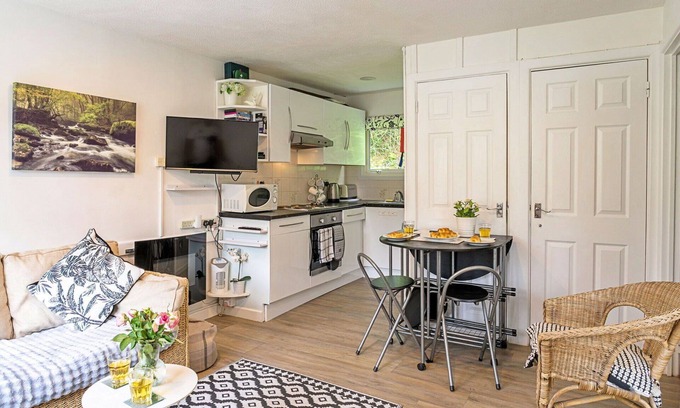 St Teath House | Beautiful villa for 4 people with WIFI