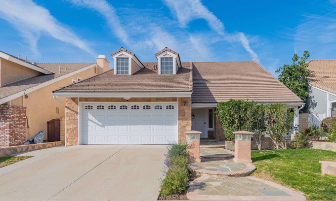 Northwood House | Beautiful Villa in Northwood Irvine