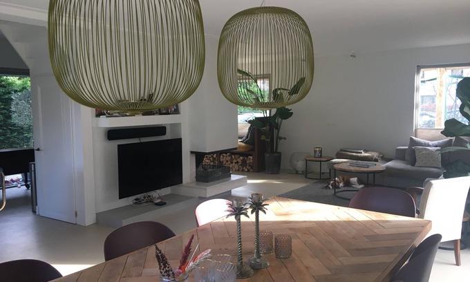 Bentveld Villa | Beautiful villa with sauna, 10 min from the beach