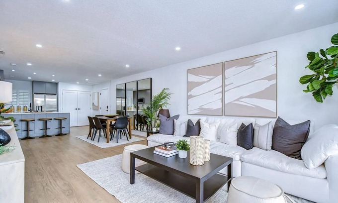 Wesley Chapel Condo | Beautiful Waterfront Condo w/Balcony, Sunsets & Modern Amenities in Wesley Chapel!