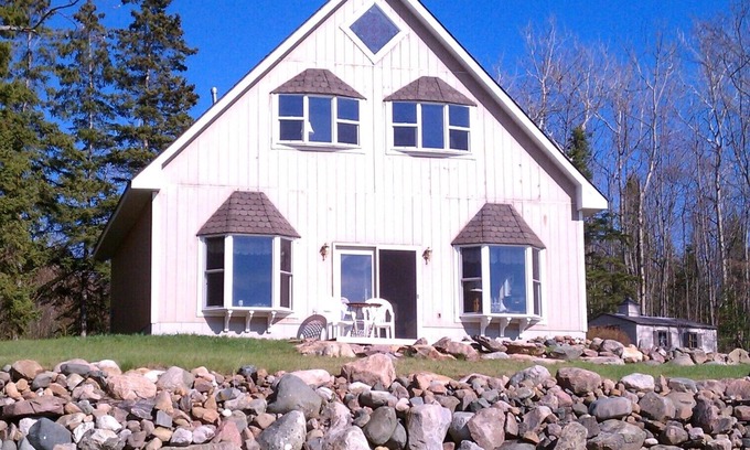 Sault Ste. Marie House | Beautiful waterfront cottage with perfect views of sunsets and freighters