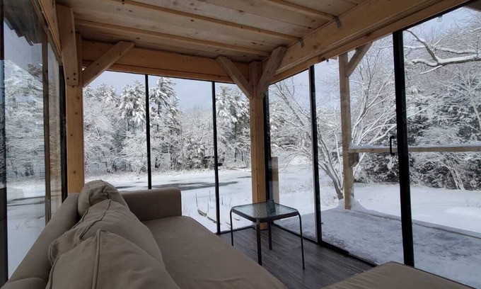 Head Lake Cottage | Beautiful Waterfront Cottage