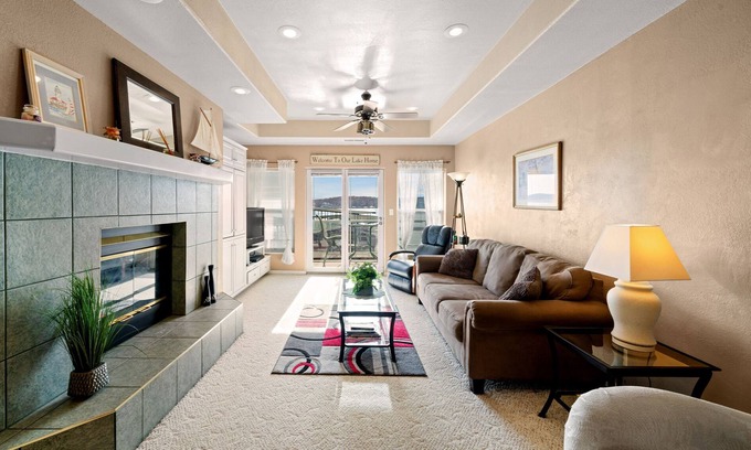 Lake Ozark Condo | Beautiful waterfront condo with the boat slip! Its five o'clock somewhere.