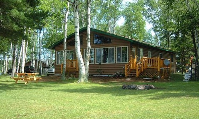 Mercer Cottage | Beautiful Western Lakefront view on the magnificent Turtle Flambeau Flowage!