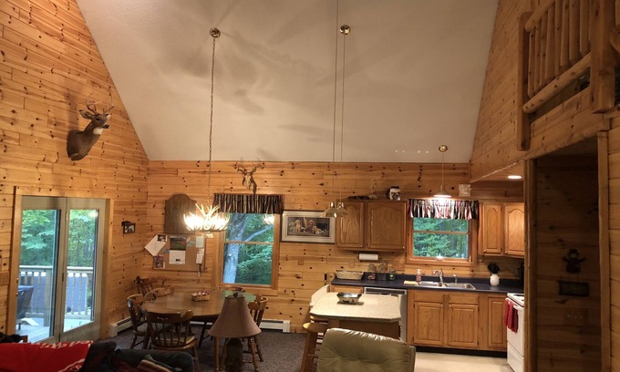 Elmira Cottage | Beautiful wooded setting in Lakes of the North!