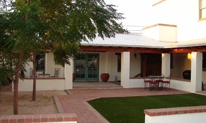 Blenman-Elm House | Beautifully Appointed, Spacious New Home with Private, Gated Entrance.