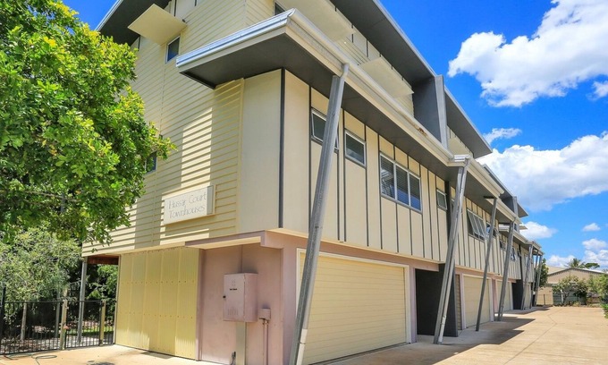 Woodgate House | Beautifully Designed Beach Townhouse with Pool