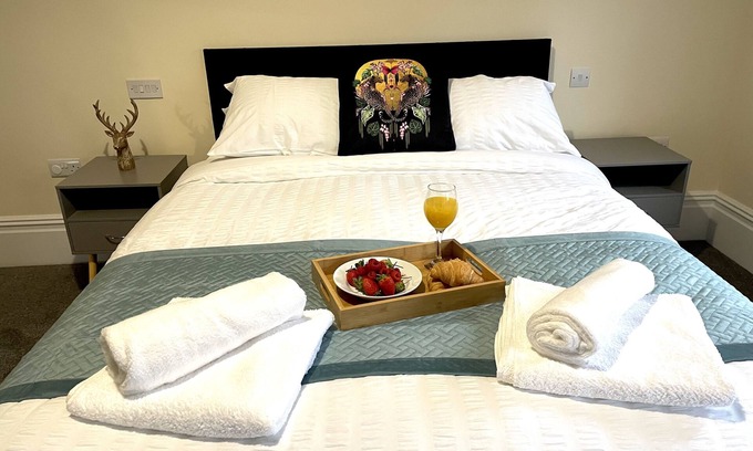 Bootham House | Beautifully Located Room