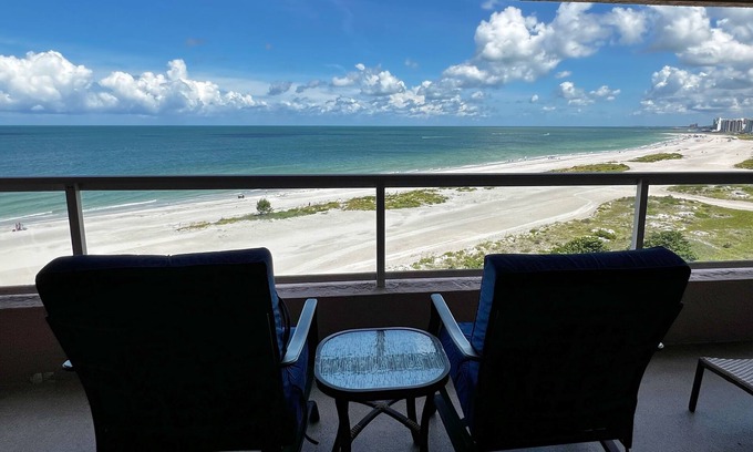 Sand Key Condo | Beautifully Remodeled luxurious Sand Key beach Condo with WORLD CLASS VIEWS