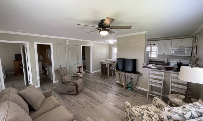 Gulf Shores Condo | Beautifully Remodeled! Affordable! 2 BR/2BA Cottage, A Great Vacation Spot!