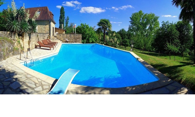 Fleurac House | Beautifully renovated country house in fantastic location and a vast private pool!