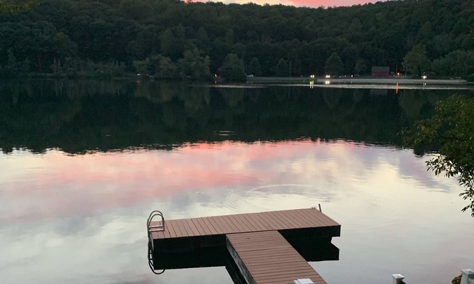 Guilford House | Beautifully renovated lakefront home in historic Guilford, CT.