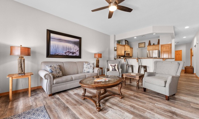 Branson Condo | Beautitul 2 bed condo at Celebration Cove, on Table Rock Lake!