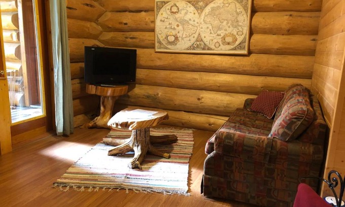 Deka Lake Cabin | Beaver Guest Ranch