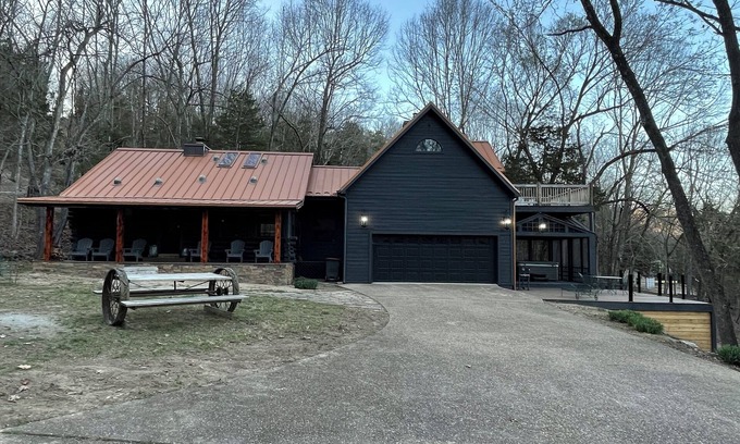 Garfield House | Beaver Lake Log Cabin, Lakefront on 6 Private Acres, 6 Person Hot Tub & Firepit