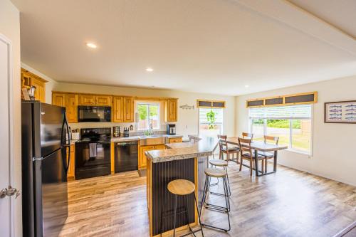 Beaver House | Beaver Pines Central Hiking Camp on Budget