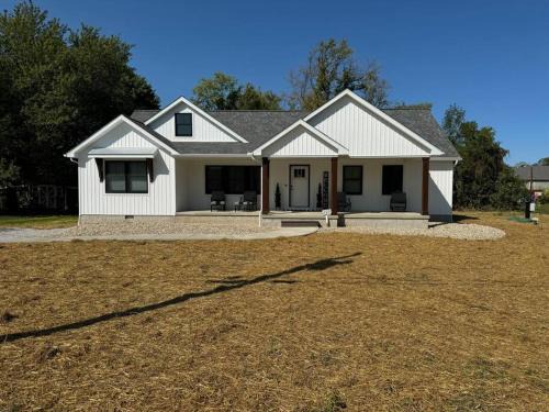 Kelleys Island House | Beck Lake House
