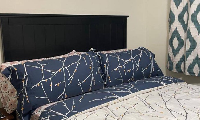 Sylvan Lake Bed & Breakfast | Bed and breakfast ∙ 1 bedroom ∙ 1 guest