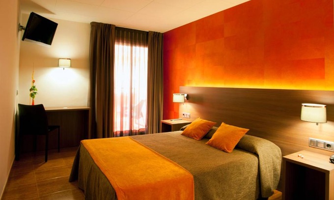 Calella Bed & Breakfast | Bed and Breakfast El Pekinaire