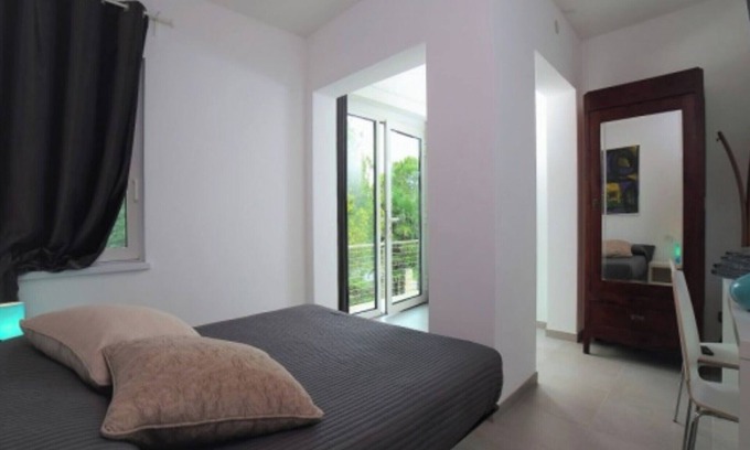 Palazzolo dello Stella Bed & Breakfast | Bed and Breakfast 'Suite Exclusive' with shared pool, Wi-Fi and air conditioning