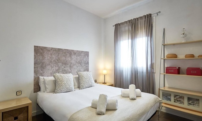 Sant Andreu de Palomar Apartment | Bed&BCN Arquimedes Barcelona